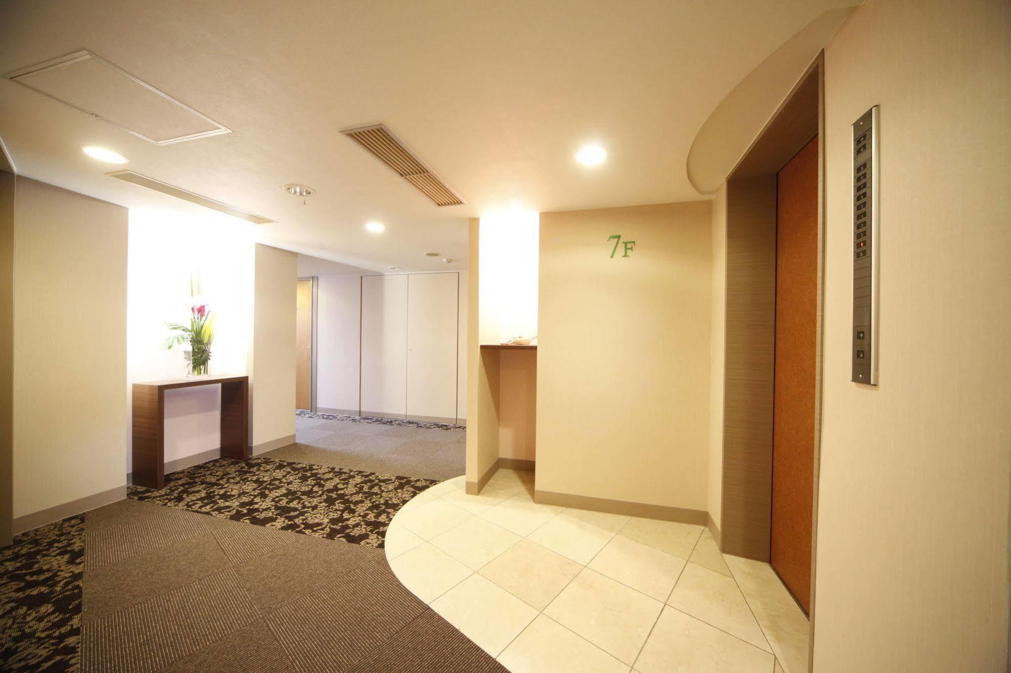 Vessel Inn Ueno Iriya Ekimae Tokyo Exterior photo